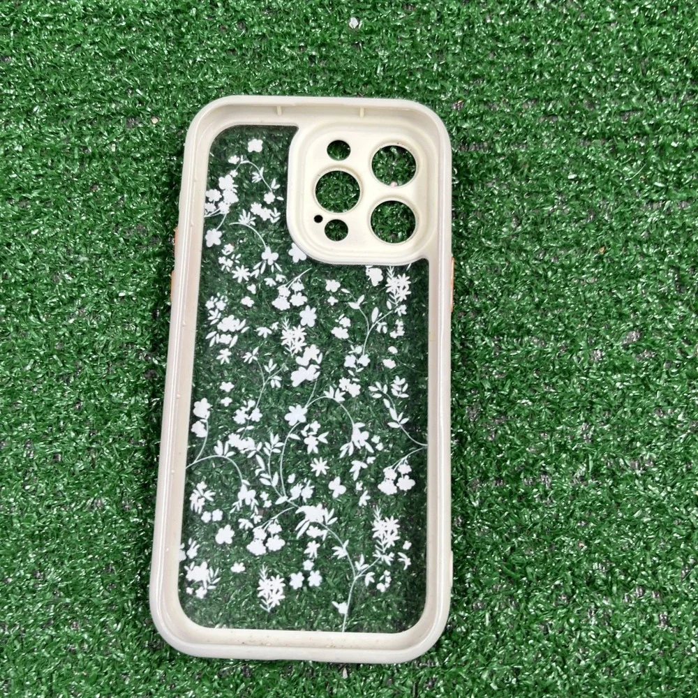 Iphone 15 Pro Max Lot Of 7 Cases With Circle Camera Slots